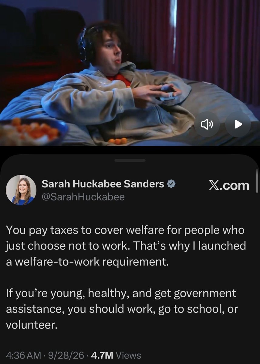 Cernovich's tweet photo. You tell me. Which is a better campaign strategy leading up to the midterms. https://t.co/e1D3FEMmit