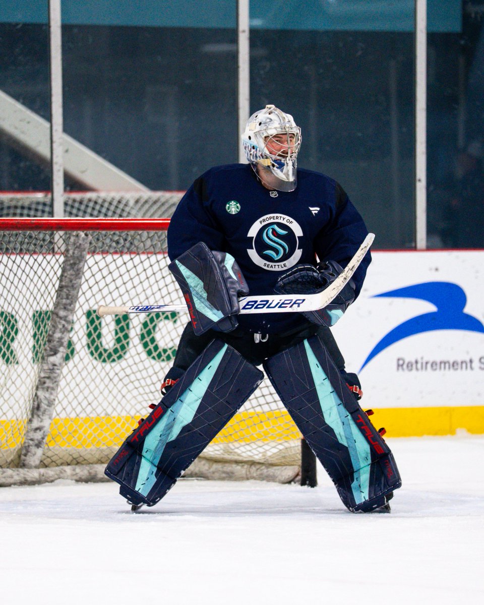 SeattleKraken's tweet photo. 🗣️ WE PLAY REGULAR SEASON HOCKEY THIS WEEK! https://t.co/45je99fpJI