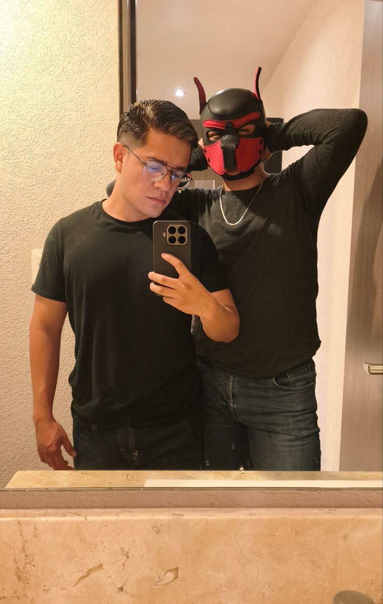 Elleoncito09's tweet photo. Si hay foto, hay video 🤫
@GioCabrera96 https://t.co/rPYMhrpMdZ