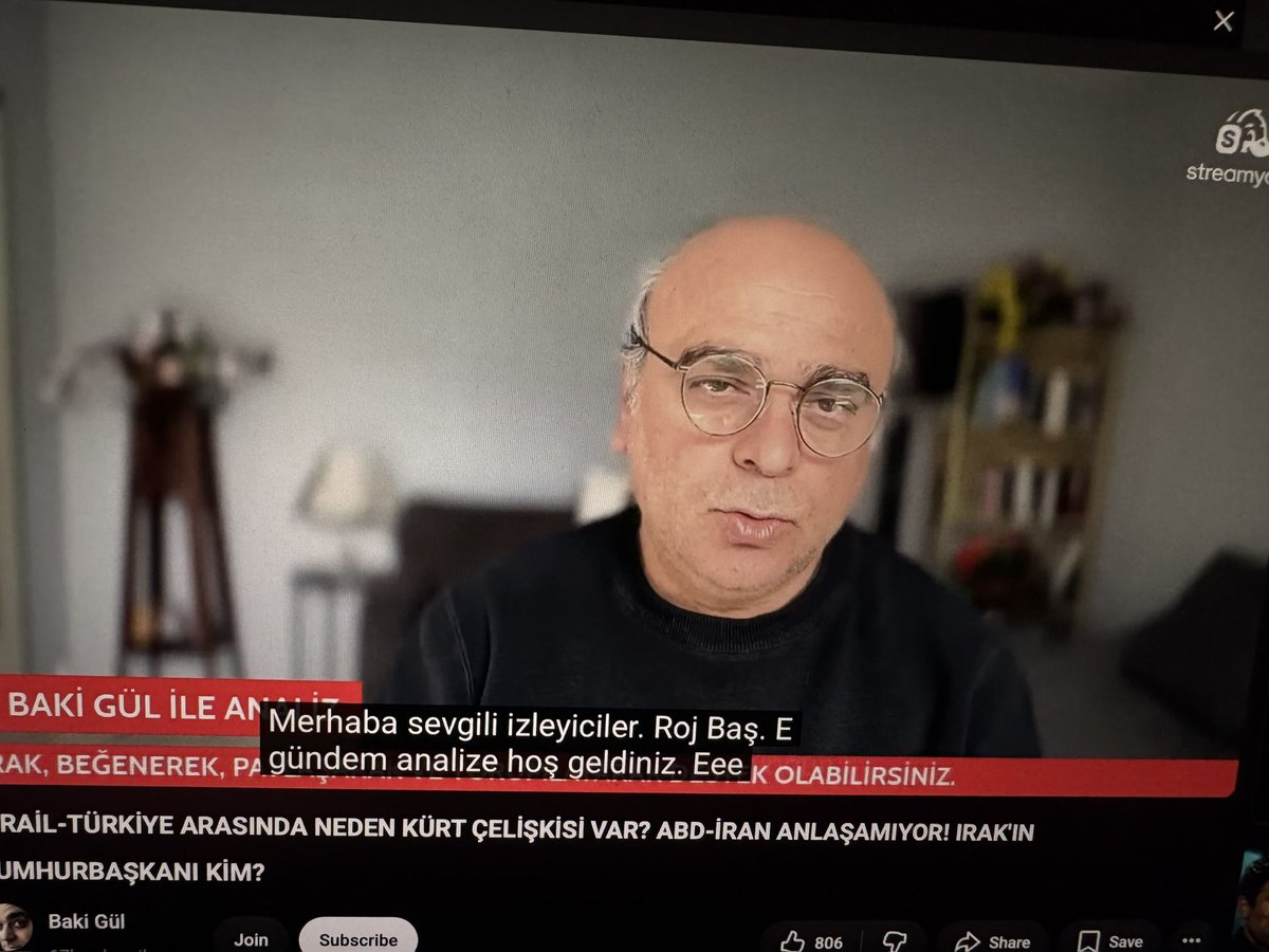 YekiWnda's tweet photo. bu iki görüntünün arka fonlarında aşırı benzerlik tuhaf değil mi ? https://t.co/a9698plTrz