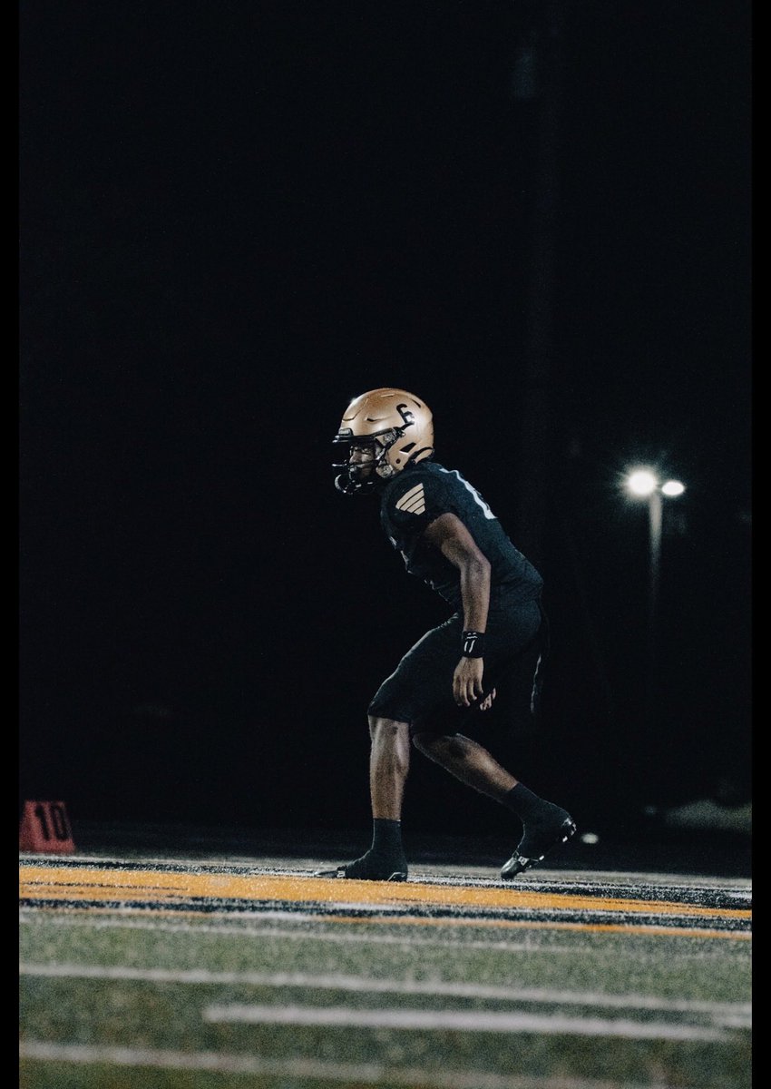 IsaiahFlowers03's tweet photo. https://t.co/e9suAXascE
week 1-5 @CoachShen @EDGYTIM @scottybscout @Bryan_Ault @mikeclarkpreps @HLR_FOOTBALL @PrepRedzoneIL https://t.co/Hd65ZGmeMF