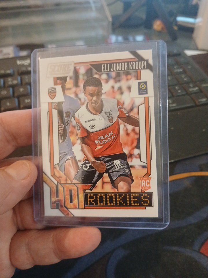 MCollectorsMars's tweet photo. Show Cartes - 50 % PDD* ! C'est ce soir ! #Panini #Football
https://t.co/QrKiFto53O @ligue1plus @ligue1plus @Ligue1 @Voggt_fr #Voggt https://t.co/90xhHT5feN