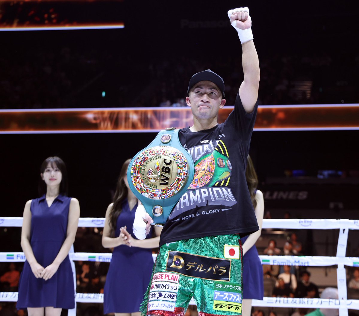 GlobalboxingNTW's tweet photo. DROPPED IN ROUND 7. STILL CHAMPION. 🥊👑

Takuma Inoue @takumainoue_122 rose from Tenshin Nasukawa’s knockdown to retain his WBC bantamweight title by unanimous decision: 116–111, 116–111, 114–113.

📸: Sumio Yamada

Respect to both fighters. How did you score it?
#GBN #Boxing https://t.co/YtCrckdgvv