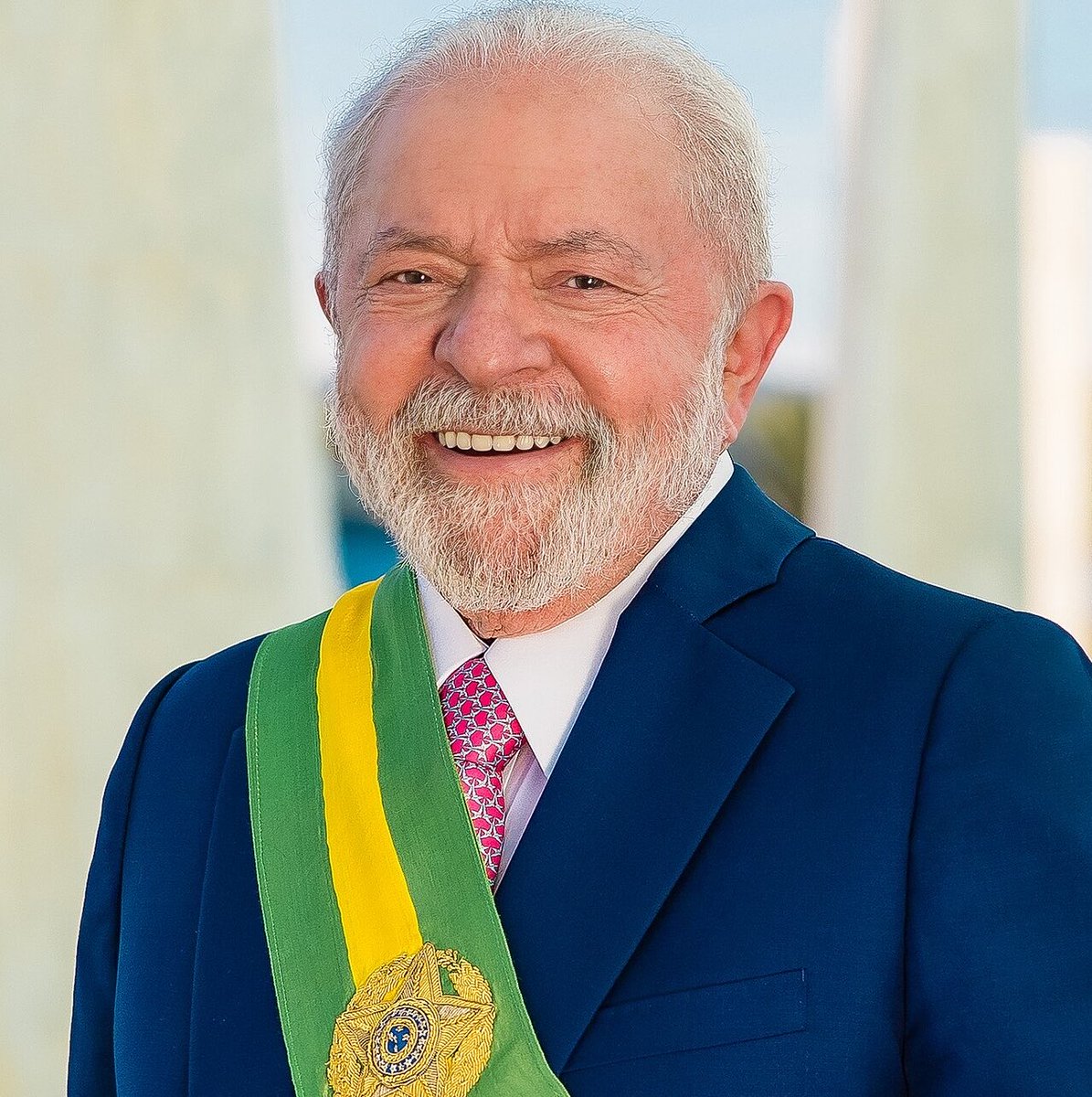 updatecharts's tweet photo. Lula rebate críticas de times à proibição das bets no Brasil:

"Nos melhores momentos da história do futebol não existiam bets.” https://t.co/Z9jmACLQYh
