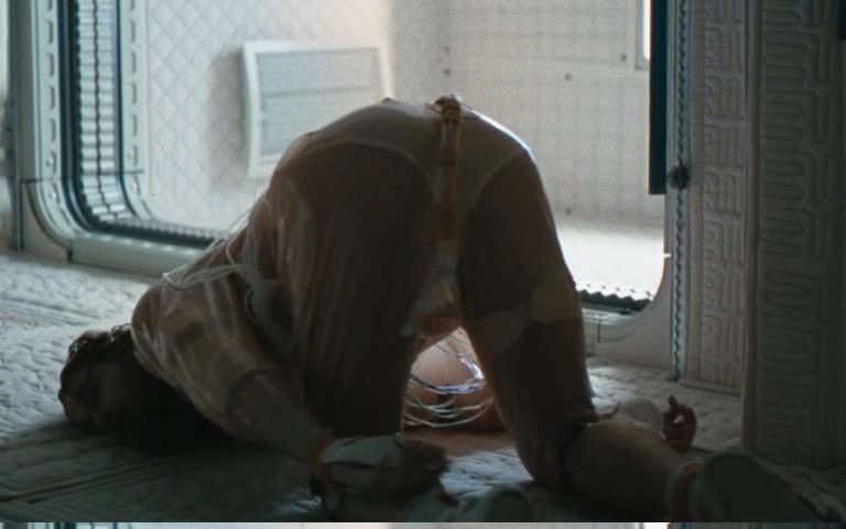 sabre_tv's tweet photo. Hello Grace. Hello Grace’s ass. https://t.co/wRPIdI4aWq