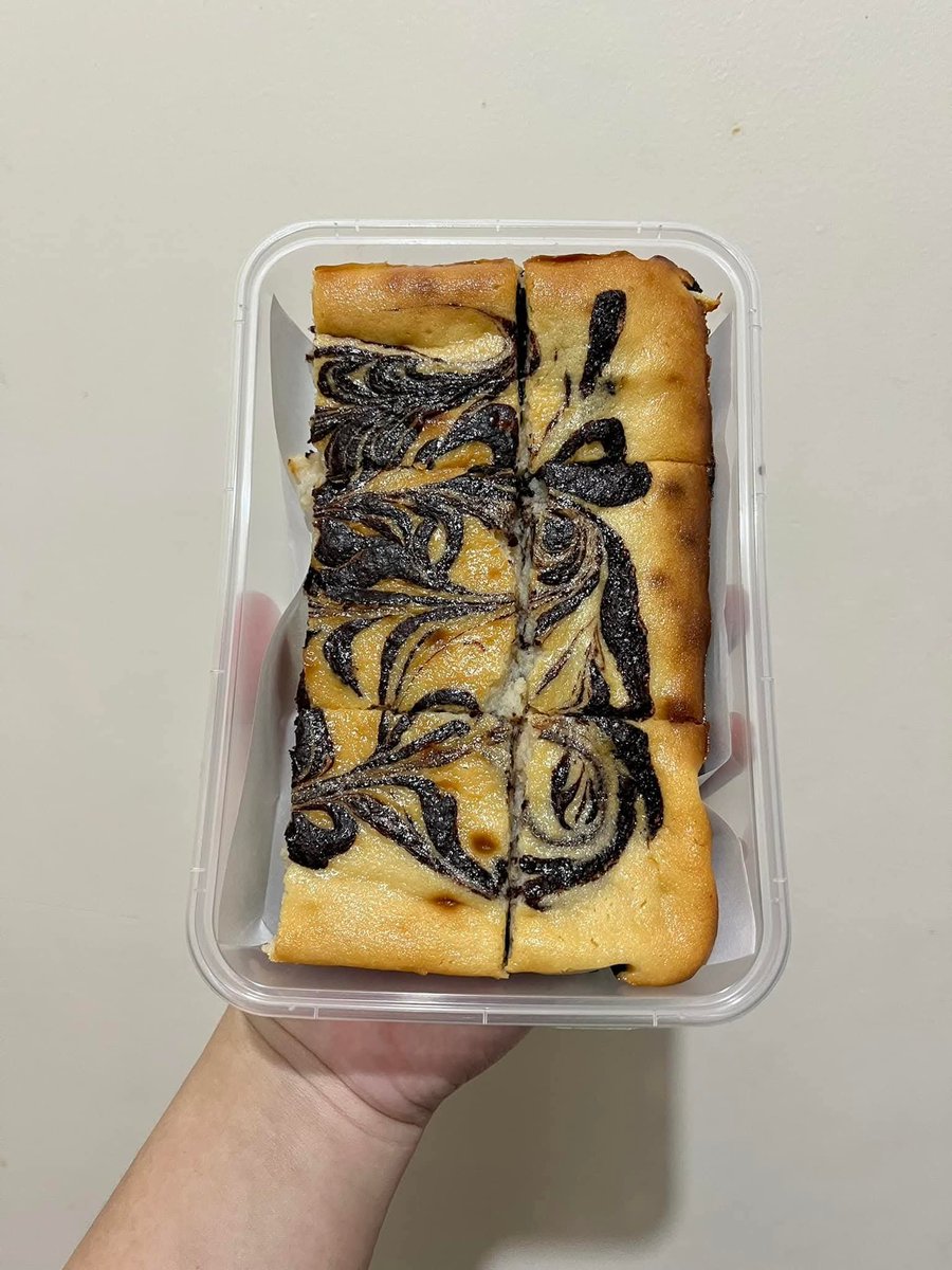 sumoonbites's tweet photo. Extra for Oct 1

Marble Brownies- 2pcs
Caramelized Brownies- 2pcs https://t.co/s7dsNaDmiL