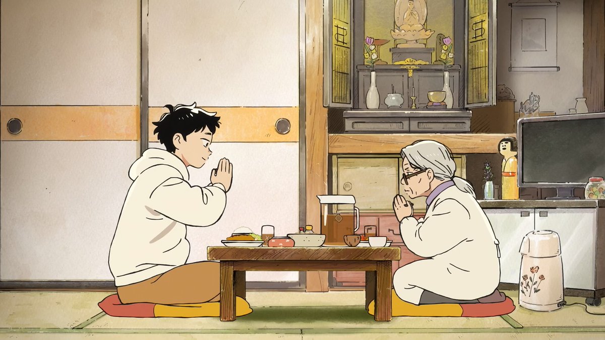 Yuyucow's tweet photo. The Hirayasumi anime looks like a lovely interpretation of its world and tone. Slightly white-faded BGs, lines that don't always fully connect and feel comfortable. It manages to pack detail into the screen to make it feel lived-in, but also maintains a relaxing feel. Good! https://t.co/B46jltiGXy