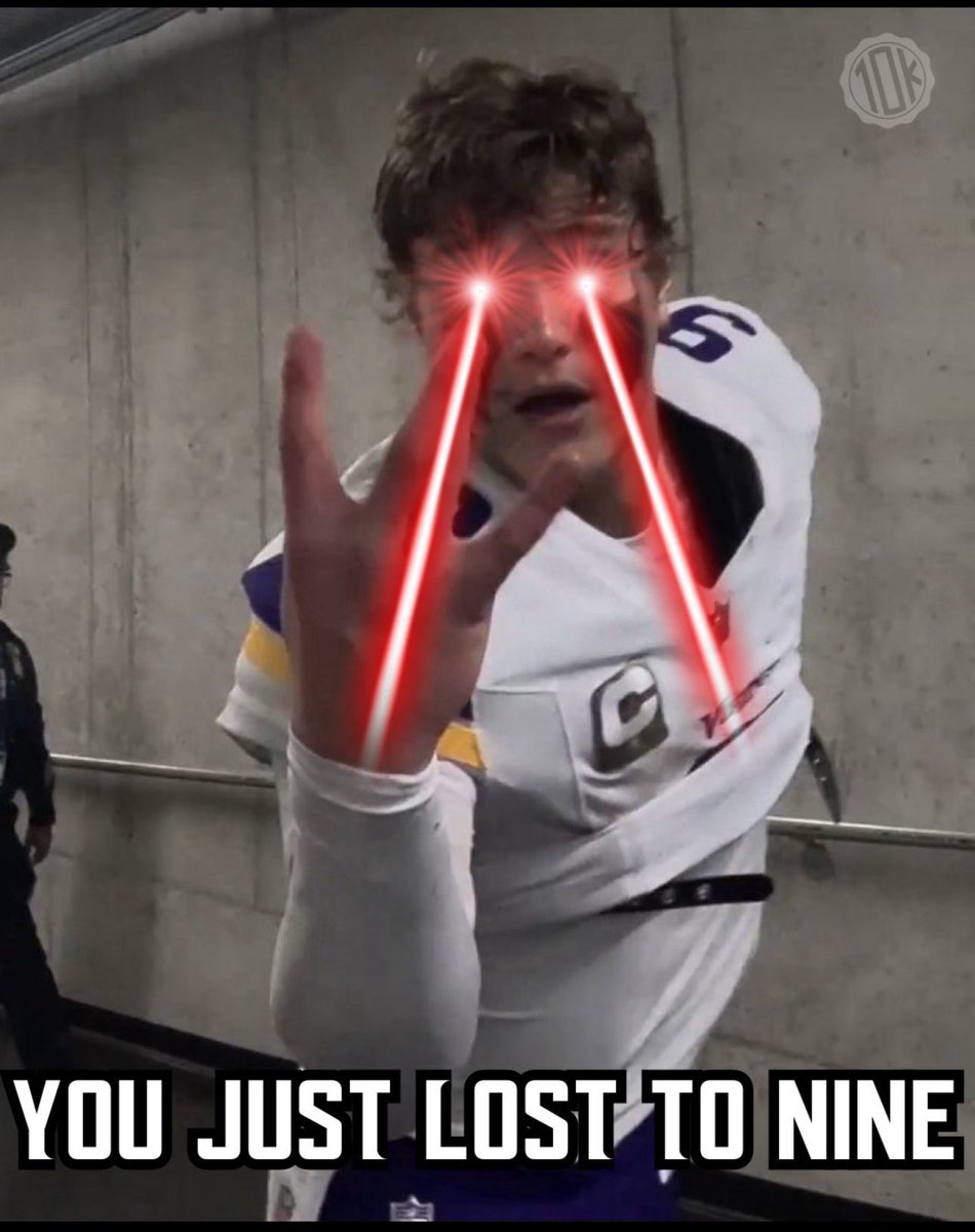RokkeBalboa's tweet photo. @NFLMemes https://t.co/5WfesXmF22