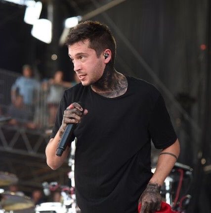 holdingonthope's tweet photo. not a day goes by without me thinking about #him https://t.co/3QwNQwkpNb