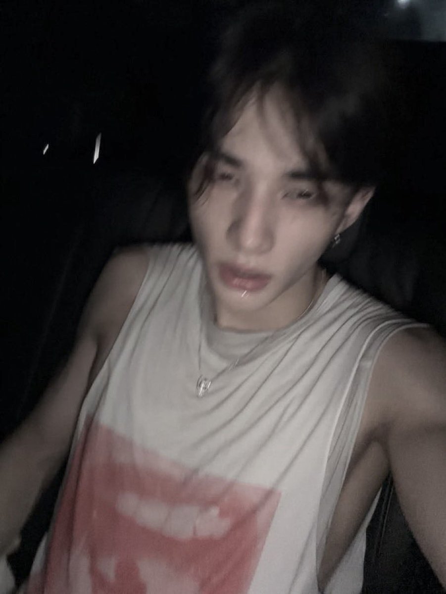 bhynmisty's tweet photo. please never stop doing this hj https://t.co/IcGAbjSC7V