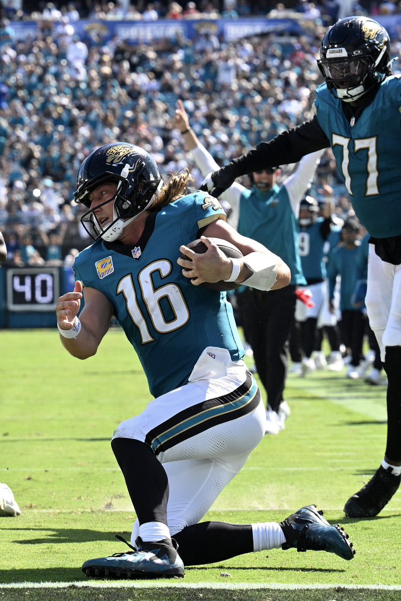 trevorlawrence's tweet photo. everybody eats 😂🤝

Jags W #duuuval https://t.co/BoyLeJSF1p