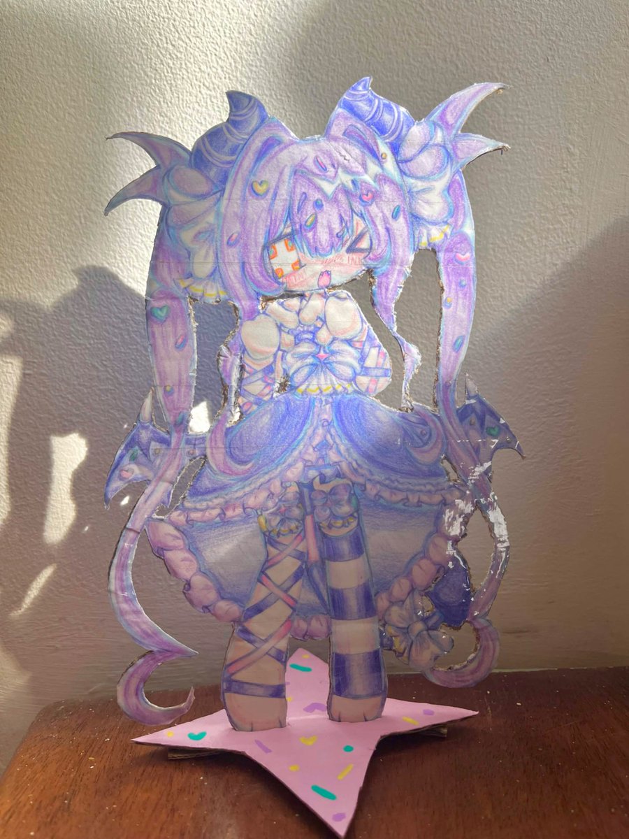 denpakeitease's tweet photo. handmade yunyun standee!!! #ゆんゆん同人 #yunyunfanworks https://t.co/C3sDKQhKlY