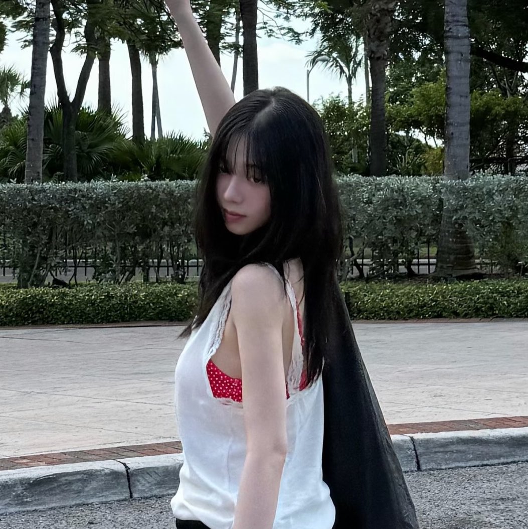 sk8erbluu's tweet photo. แม่งสวยจนแบบ บรรยายไม่ถูก เก้ทปะ https://t.co/ahpr7qbb3V