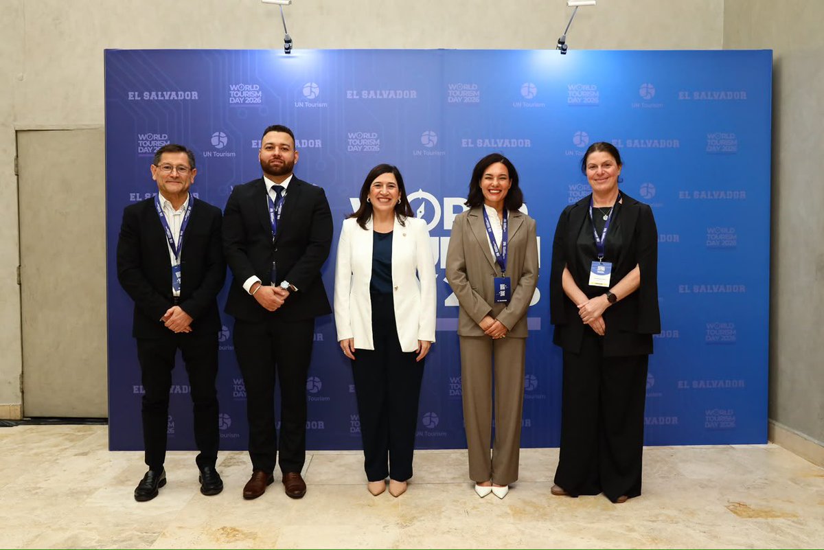 MariaLuisaHayem's tweet photo. En el Innovation Challenge Live de ONU Turismo @UNWTO, en el Día Mundial del Turismo,  cinco startups de Marruecos, España, Colombia, Brasil y El Salvador nos mostraron cómo la inteligencia artificial puede rediseñar la forma de viajar.🚀 https://t.co/0k977uU0qZ