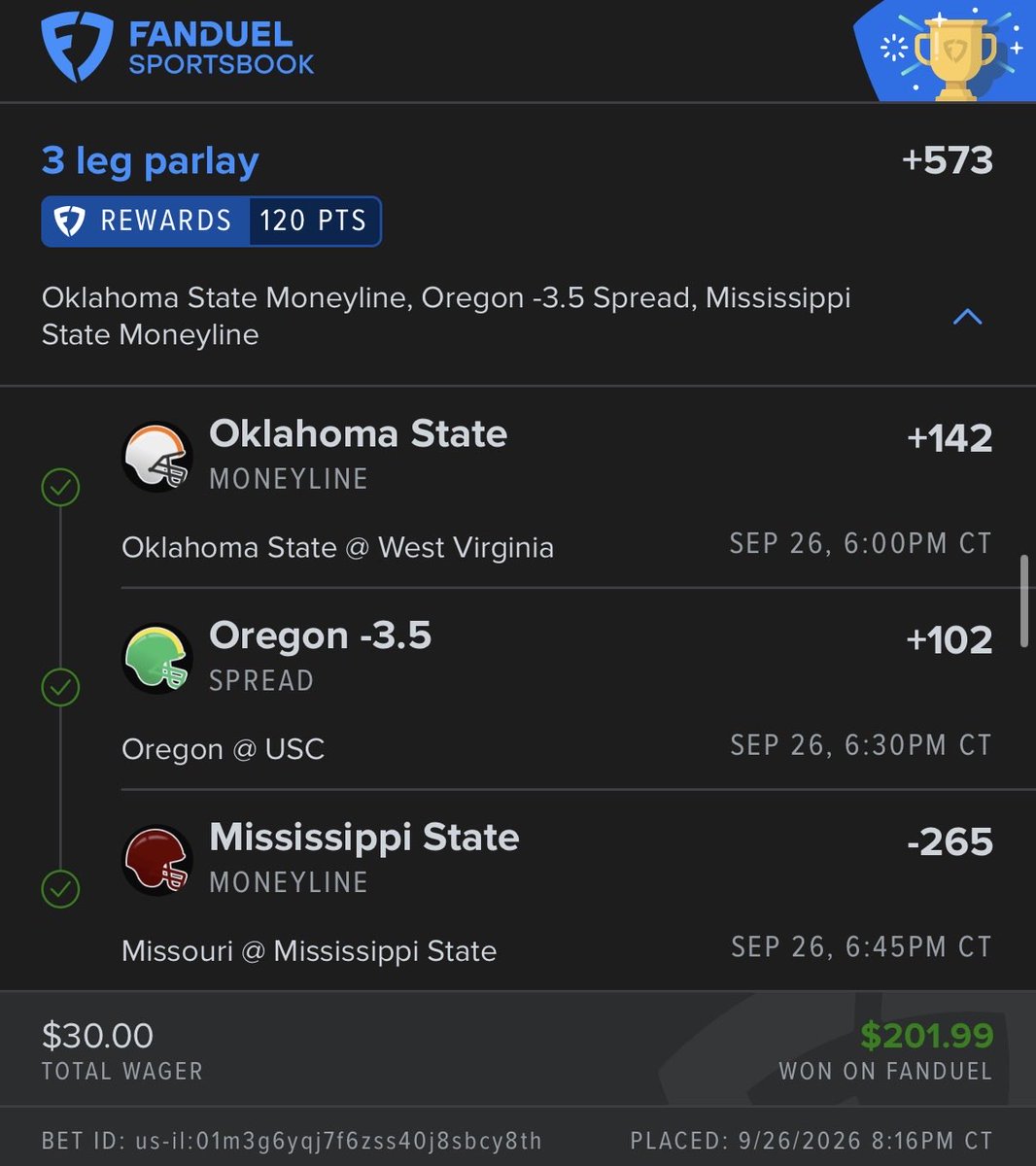 4bossman4's tweet photo. Couple live bets from the college slate… Nothing new here free money for us
Saw all the discord at the bank next morning 🏠⛽️⛽️🎰⛽️✂️❄️😂😂

DM for Discord

#Oregon
#Lsu
#Parlay
#Fanduel
#RealWinsRealLosses https://t.co/UPjRH1YGwU