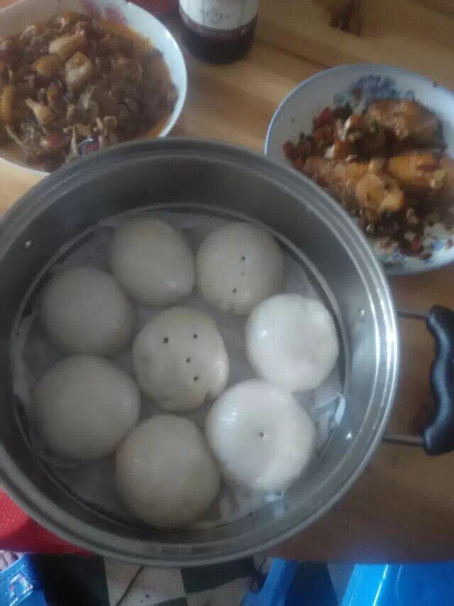 LanchongW's tweet photo. 回家吃团年饭 https://t.co/UtlTWbfQlH