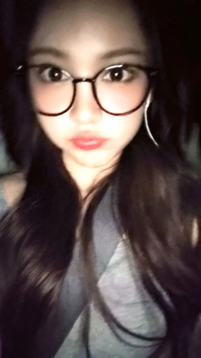 H2H_CARMENN's tweet photo. 하츄 뭐행??😉
#Hearts2Hearts #하츠투하츠 #H2H #ハーツトゥハーツ
#CARMEN #카르멘 #カルメン https://t.co/7RDGlTNNmv