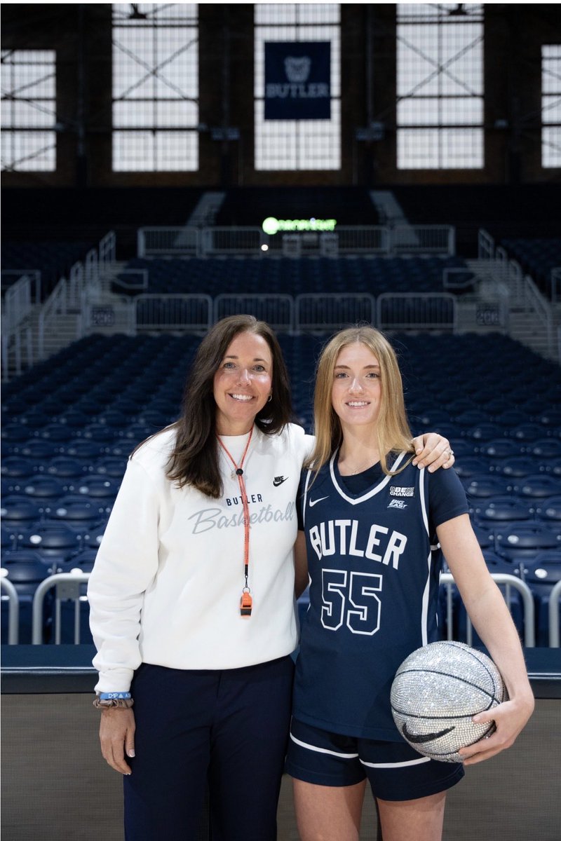 AvaZenner2028's tweet photo. I had a great time last weekend at Butler! Thank you @CoachMarchesano and the entire Butler staff for having me and my family! Very impressive! Go Bulldogs
@TNFlightGUAA @CoachAsher7217 @CoachLatrell @CoachQLC @ChelsPerry10 @FRAathletics https://t.co/KvxSic93I9
