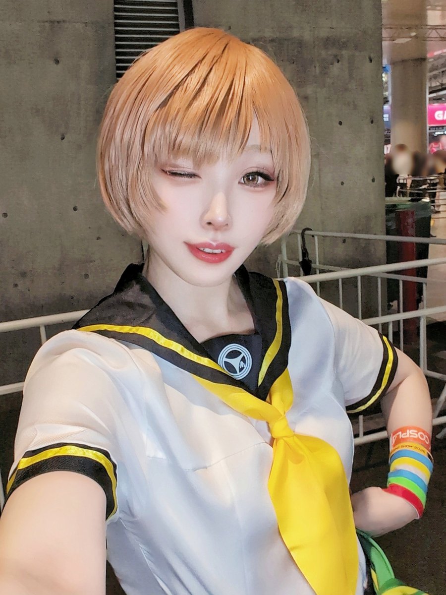 melomelomeloda's tweet photo. おはようございます☀
ペルソナ4の千枝ちゃん🌈✨ https://t.co/vY1yZ4Vry6