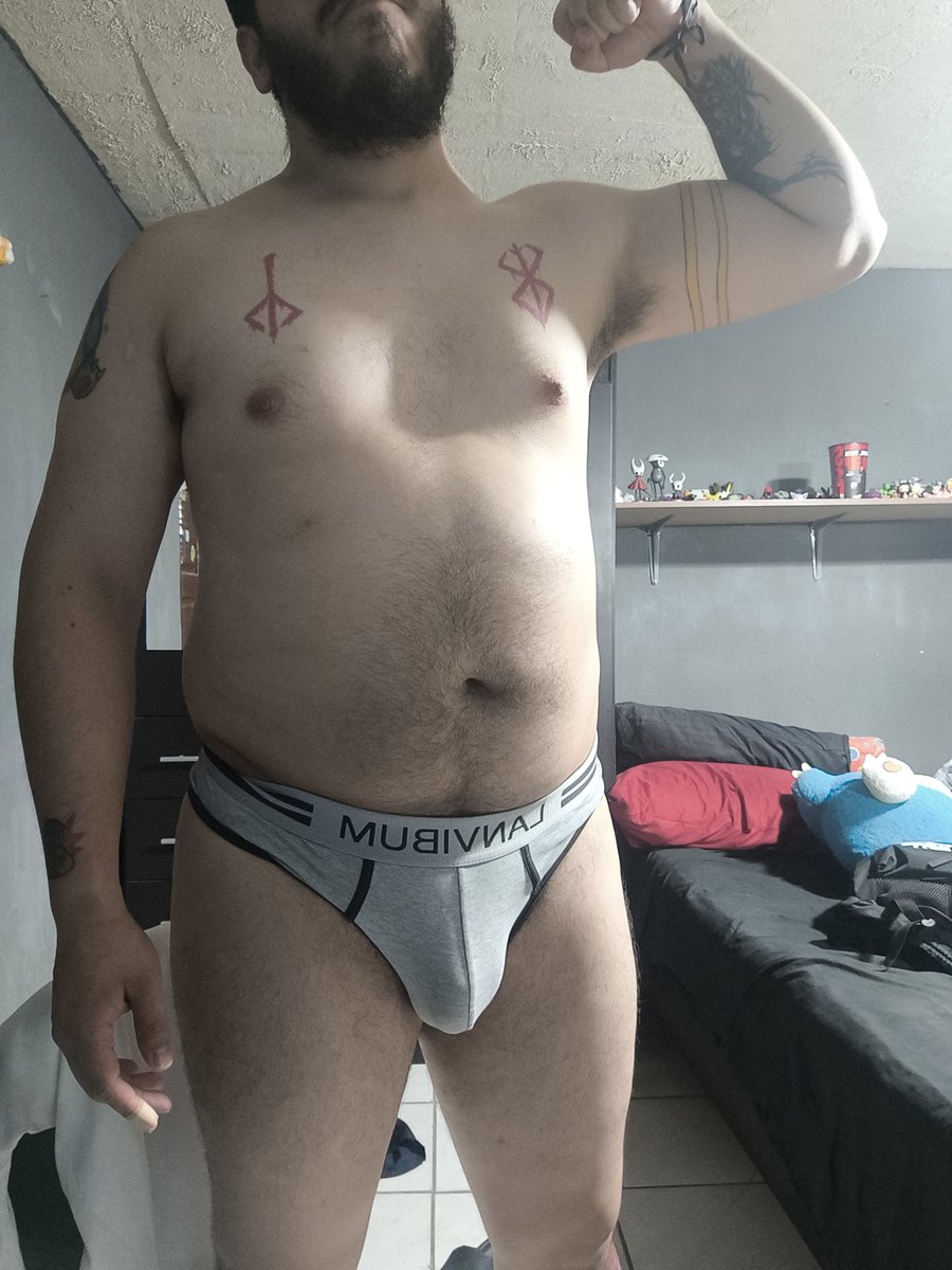 DanyHdez2812's tweet photo. Al chile si me veo bien chido💪🏼 https://t.co/ni9kDxQSIp