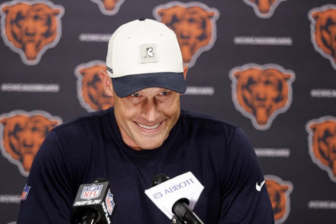 79illwill's tweet photo. Bears lose 

“You beat our QB3 lol” 

Bears win 

“You lost to our QB3 lol” https://t.co/RlZZ9a9jCU