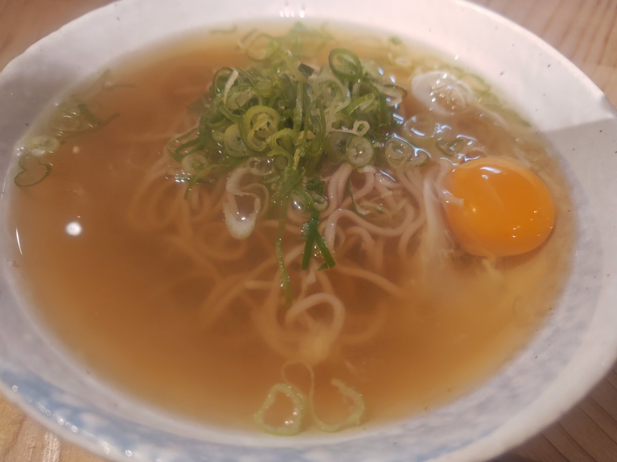 BGAQadLS4K73765's tweet photo. そば日誌∶第百二報
弥太郎うどんの月見そば。

#弥太郎うどん　#渡辺通り https://t.co/fxI3tpFRoP