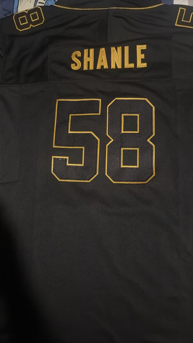 mvshanle's tweet photo. @scottshanle bought my wife a custom jersey and made her get #58 https://t.co/biOyFobmfY