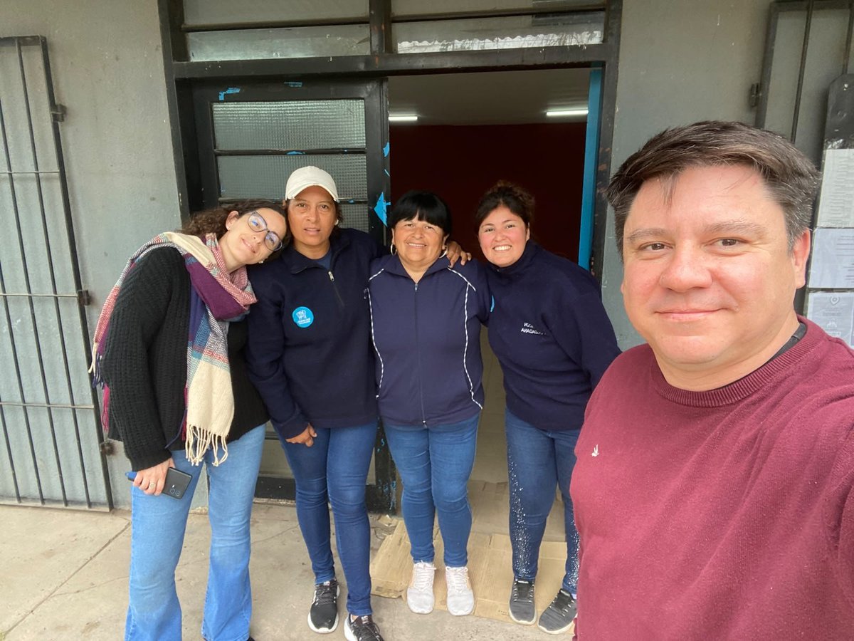 ASocialPrimaria's tweet photo. Continuamos acompañando nuestro Programa Descentralizado, #hoy en la Delegación de Zona 20. 
Reafirmamos nuestro compromiso de estar presentes, escuchar y dar respuesta en cada barrio. Seguimos trabajando cerca de la gente.

@jaimemendezh
@yesicagrillo 
@MuniSanMiguelOK https://t.co/cKEJuP4ql4