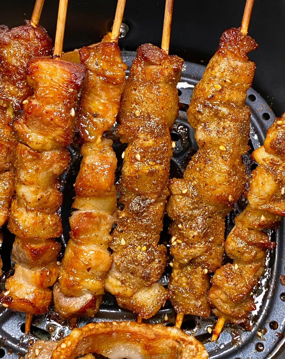 c_dflood_76_c8a's tweet photo. That 's so cool! The freshly roasted skewer tastes great, I love it! https://t.co/q51k0QQIwc