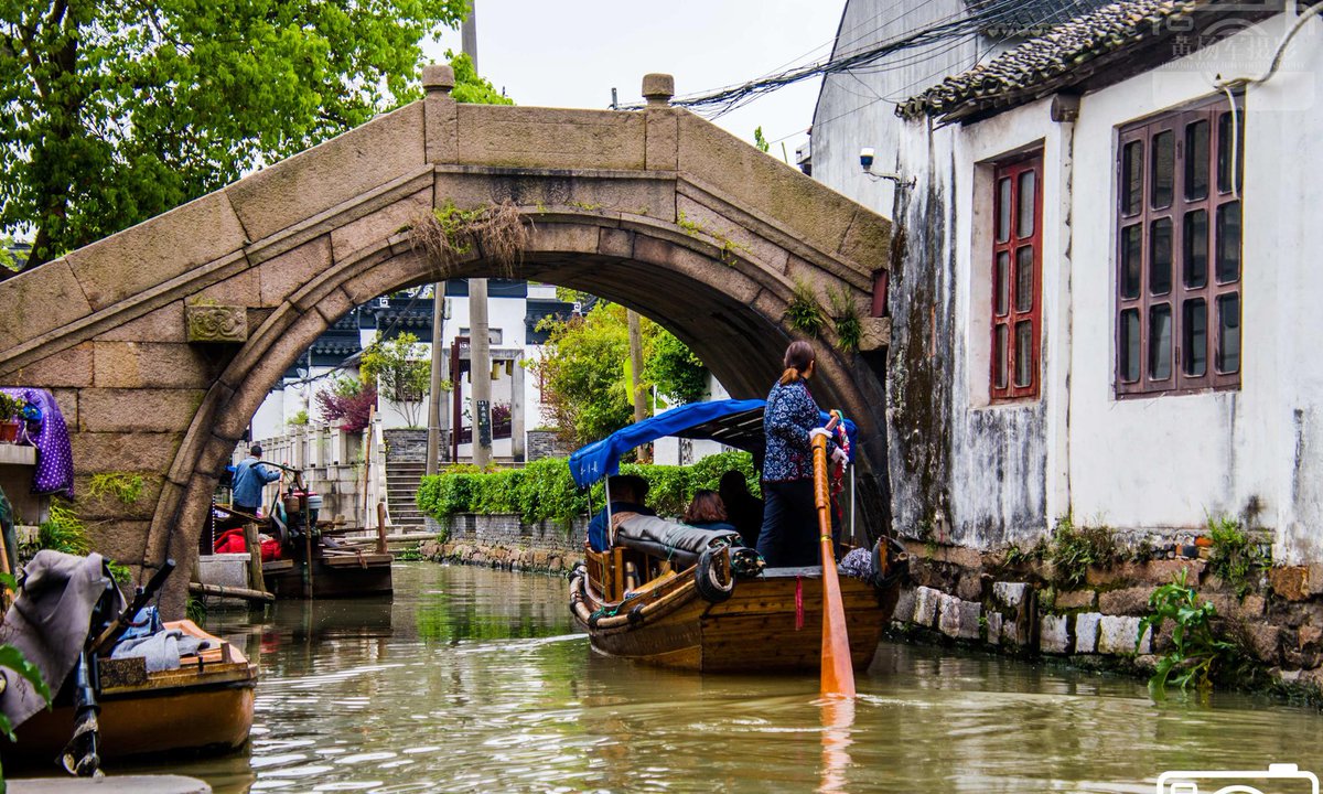 harol_spin__035's tweet photo. [Seek the secret ferry 匚宜 in the quiet harbor of this ancient town.]， https://t.co/NLPRC5z6wh