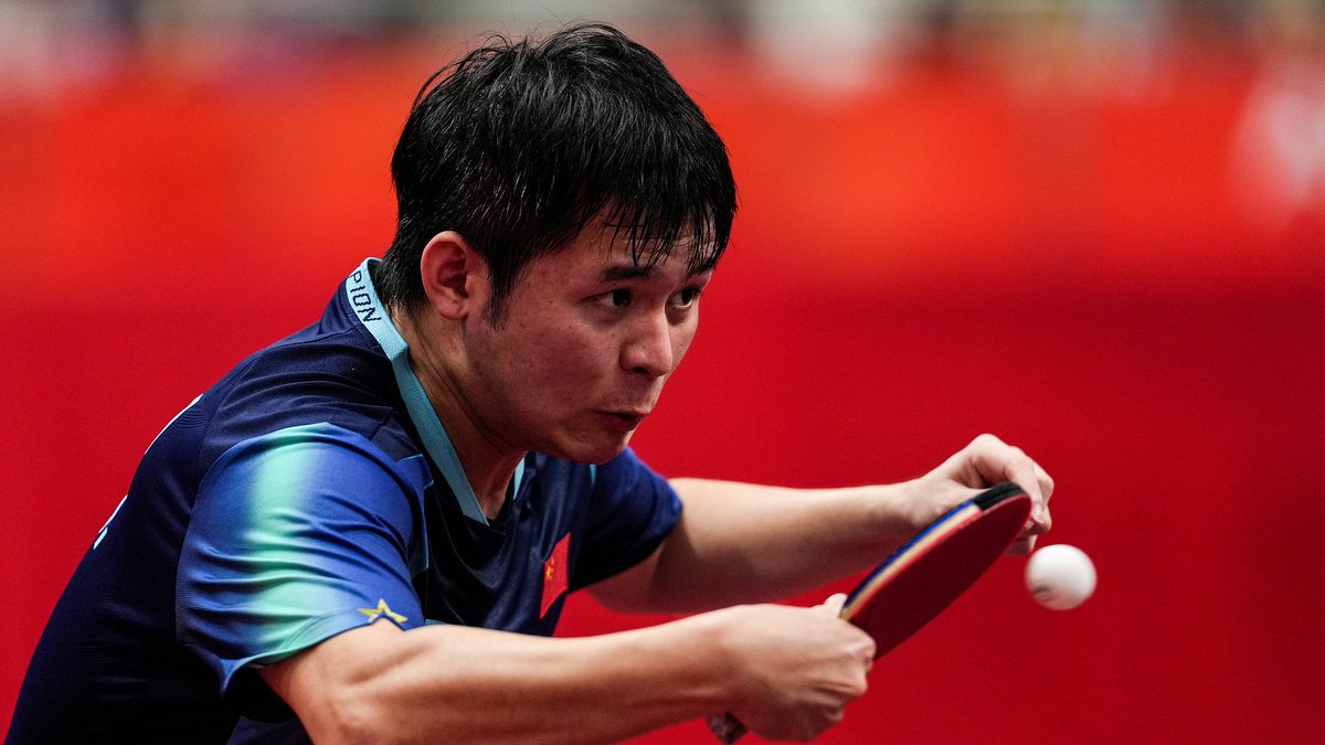 CGTNSportsScene's tweet photo. 🏓China's #LinShidong won the men's singles table tennis gold at the 2026 Aichi-Nagoya #AsianGames with a 4-0 victory in the final.🇨🇳
🥇It was Lin's third gold of the Games after his victories in the men's doubles and mixed doubles.💪 https://t.co/cybIqTwlYX