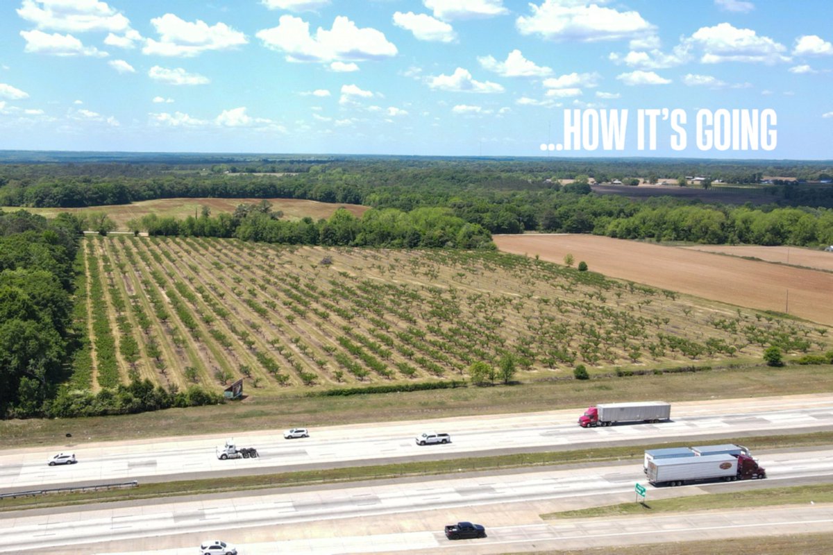UnkMediaHouse's tweet photo. When you need a sick aerial shot, we've got you covered. A cinematic drone shot gives your audience a unique and memorable point of view, especially when everyone else is posting iPhone reels at eye level. https://t.co/XXj1ATvmW2