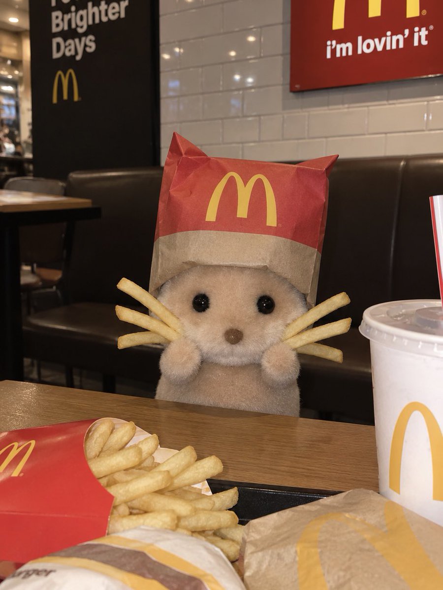 Dmlylbx's tweet photo. 🍔🍔 https://t.co/eJIvkfKDlS