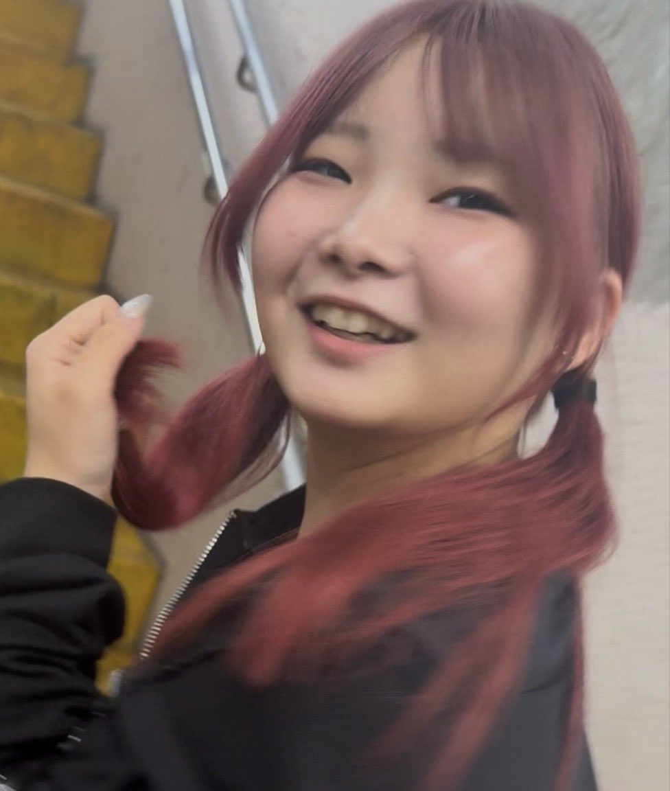 qxlu2's tweet photo. @44ttf0 うっすらにてる。（ㅎ ̫ㅎ) https://t.co/6g1bP9LDDe