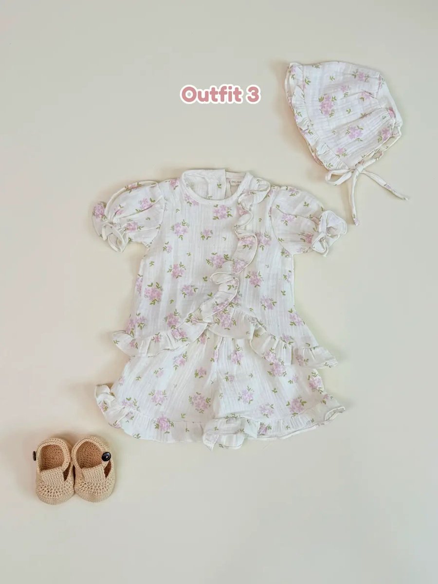 crunchmilky's tweet photo. GAK KUATTT 😭😭🫶🏻
BUKAN SALAH AKU KALAU CHECKOUT, BRAND BAJU ANAK LOKAL SEKARANG LUCU-LUCU BANGET 😭🤌🏻
mau scroll lewat aja susah, tiap lihat baju langsung “ih ini lucu…” 😩 https://t.co/rvHarpCDV1