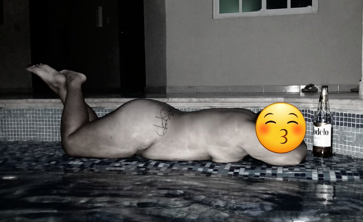 arthurysam0707's tweet photo. No soy modeli 🤷‍♀️, pero me gusta disfrutar de los placeres carnales 😚🤤, te animas a un encuentro❓️ https://t.co/Jvx0j9oXyI