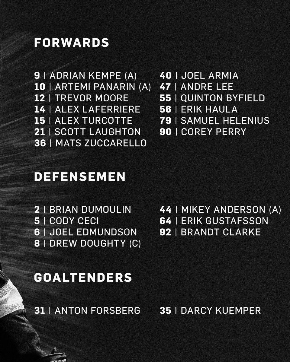 LAKings's tweet photo. Officially official... IT'S HOCKEY SEASON https://t.co/ivfb8a9sPf