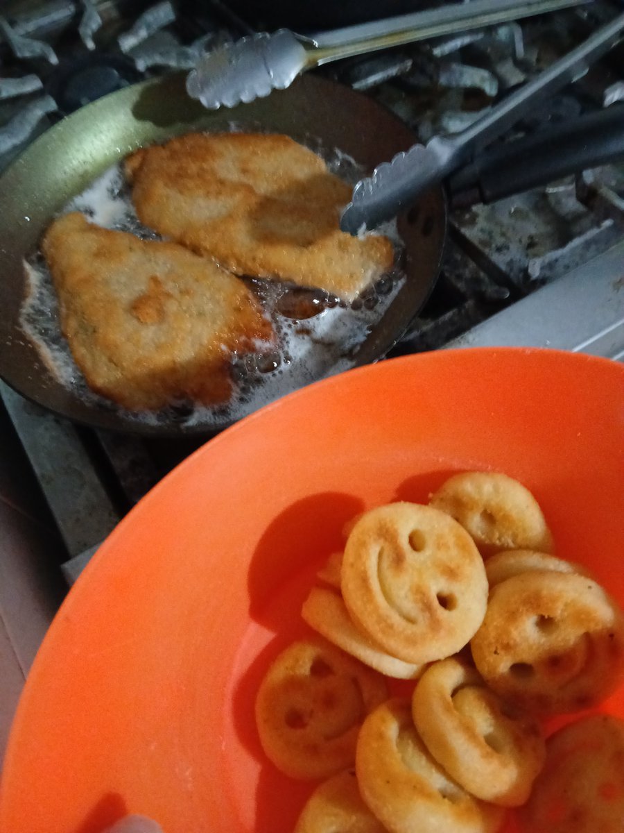 Elmilanesado's tweet photo. Milanesa with Veritys https://t.co/gwND5i0r3t