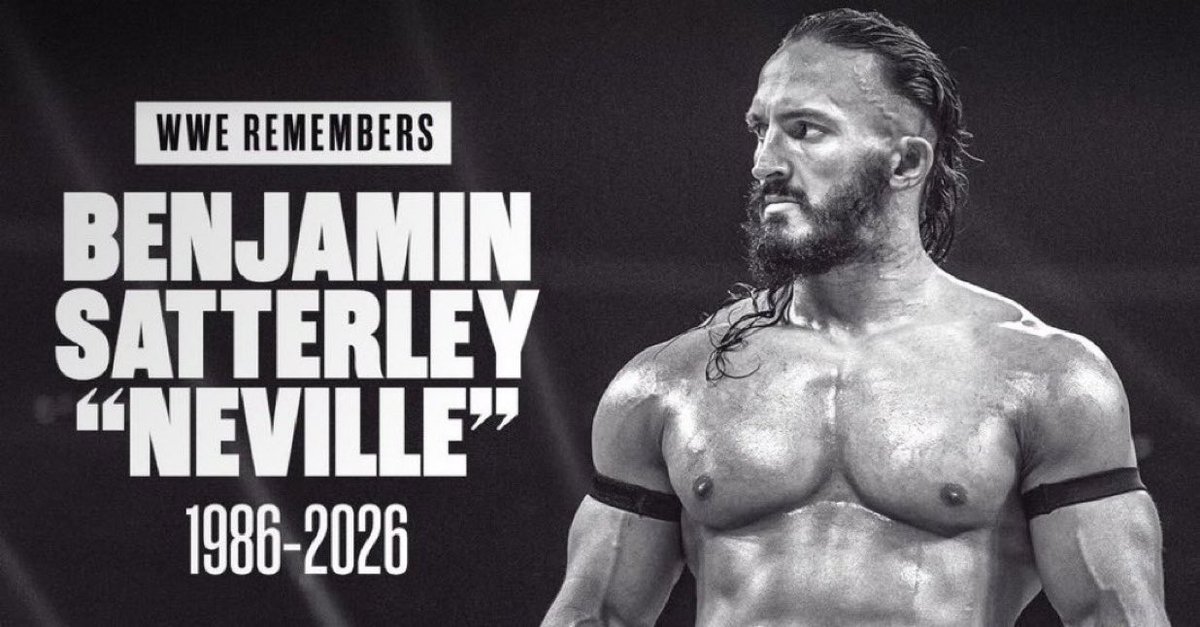 mstr_finn's tweet photo. افتتاحية جميلة جداً #wweraw https://t.co/leehCG6itu