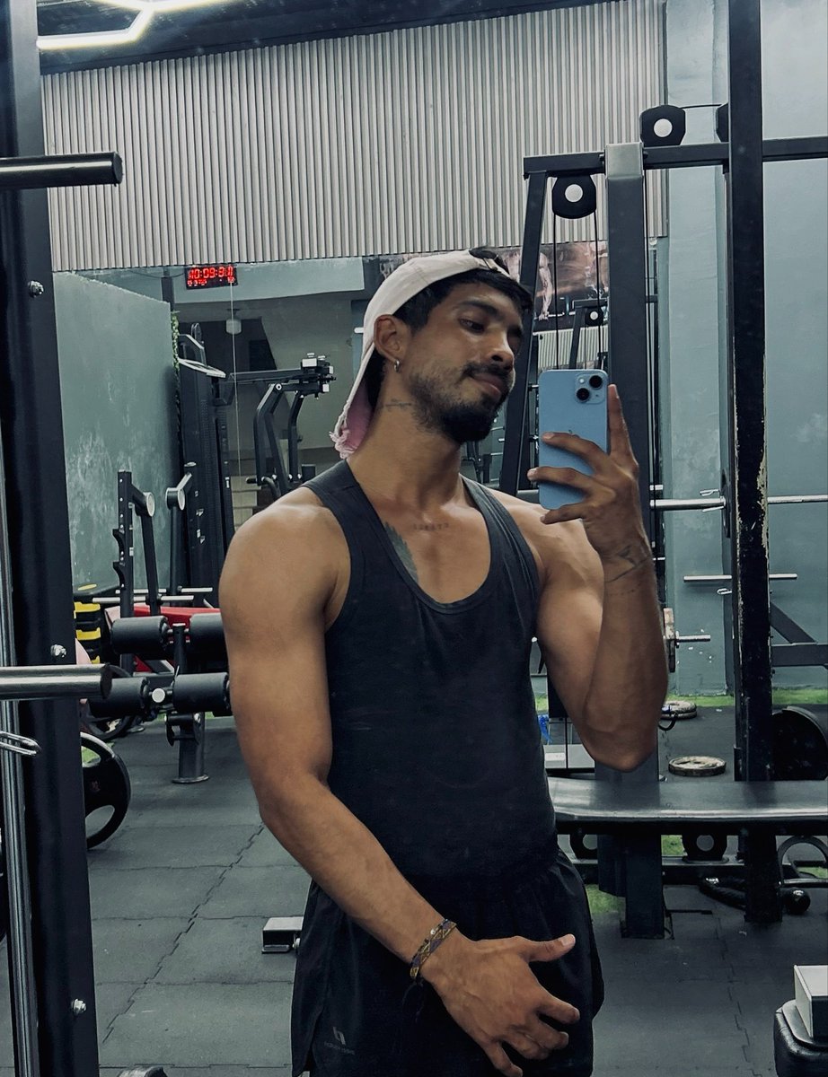 santosant31's tweet photo. ☘️🐵😤🔁

#Workout #reposting @destacar https://t.co/BQTpixJjV6