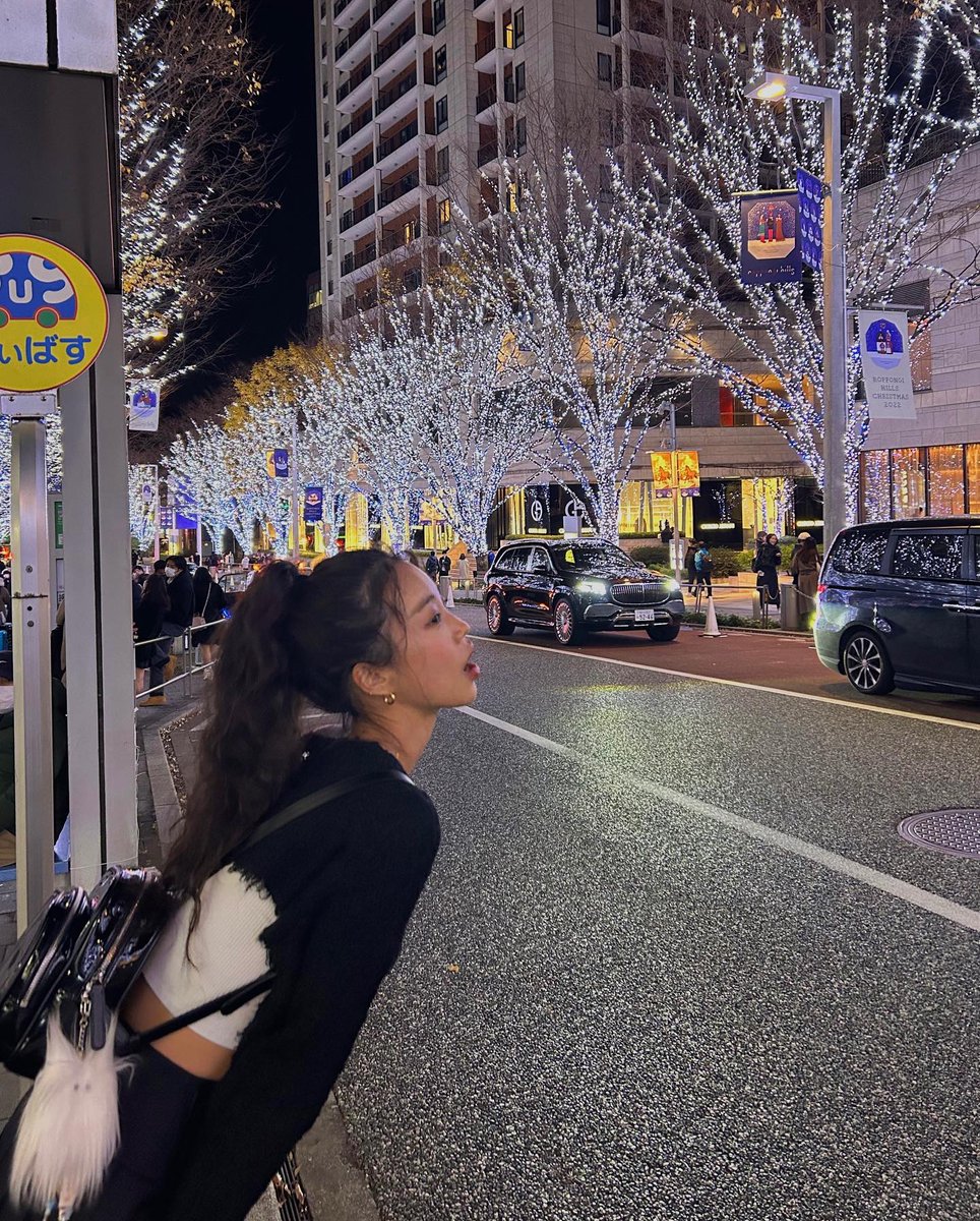 JliaBeck's tweet photo. なんとなく物思いにふけってしまう、そんな秋の夜長。今日も一日お疲れ様！ 👇🌙
Nzu https://t.co/mveAkc98Gr