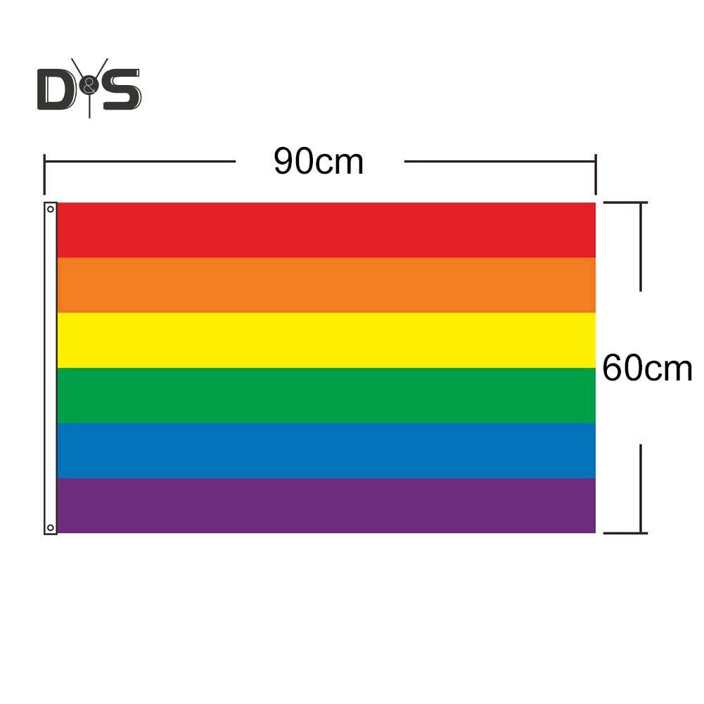 JointKaru's tweet photo. @KluivertYan @apagado1998 @TFSousaBR Num intindi. Se vc desenhar uma bandeira do Brasil acho que não te chamam de bolsonarista. Mas com um bandeira arco-iris vão te chamar de LGTV.
Tambem depende do tamanho do desenho. https://t.co/mGFsmXQlde