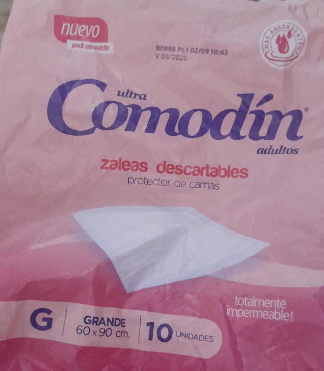 Lulamaravilla's tweet photo. La idea es juntar al menos 3 paquetes para que tire un mes. Sirve cualquier marca (en la foto están los últimos que usó y le quedaron cómodos). Yo misma me comprometo a pasarlos a buscar por cualquier punto de CABA. ¿Me ayudan a difundir o a conseguir? MD abierto. 🙏✨ https://t.co/u7WpsedNRF