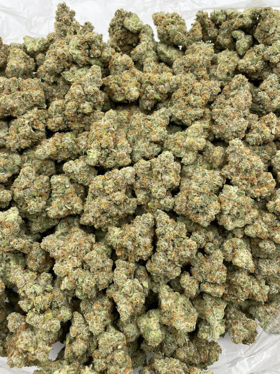 vault_green1's tweet photo. Garlic fruit 
 #atl #atlanta #gwinnett #atlplug #atlfreaks #za #mobile #duluth #lawrenceville #norcross https://t.co/JWyrDCk2Jo