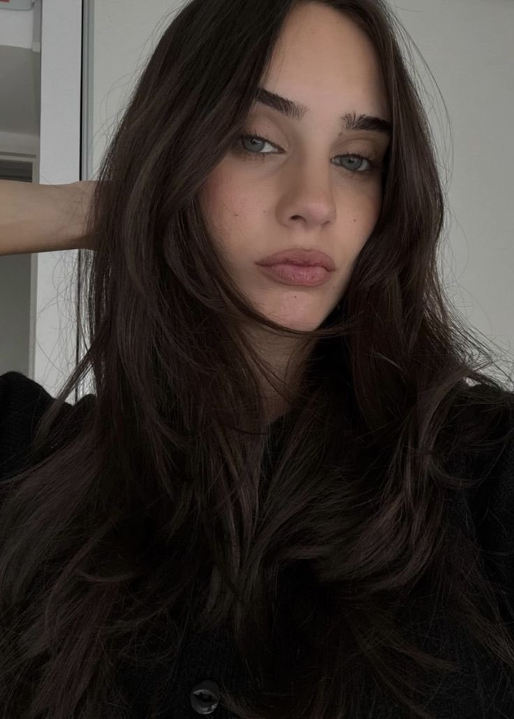 MRDRSRPG's tweet photo. ⠀⠀⠀ ⠀⠀bellatrix black. ; @thsilverspring  

idade: 21 anos
sexualidade: bissexual
casa: sonserina
shape: flor https://t.co/0mXAHc6XF3