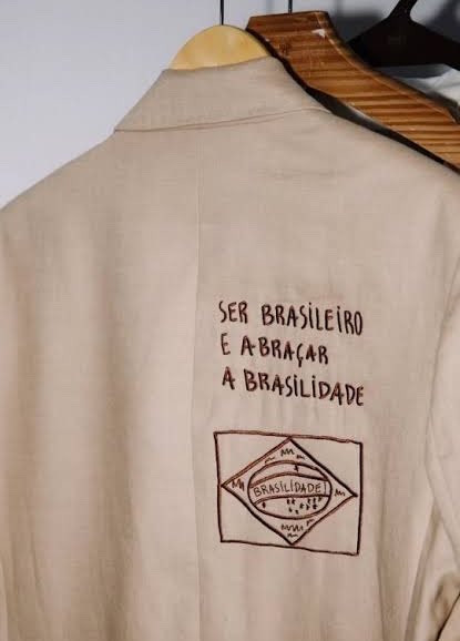 winrenault's tweet photo. “Ser brasileiro 
E abraçar 
A brasilidade” https://t.co/TGM48y7h5s