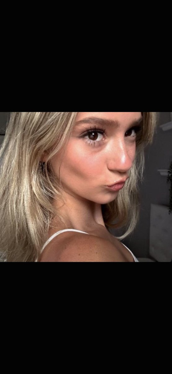 irl_exposer_2's tweet photo. Bria 21 submitted her by close friend https://t.co/c1neEYE9nS