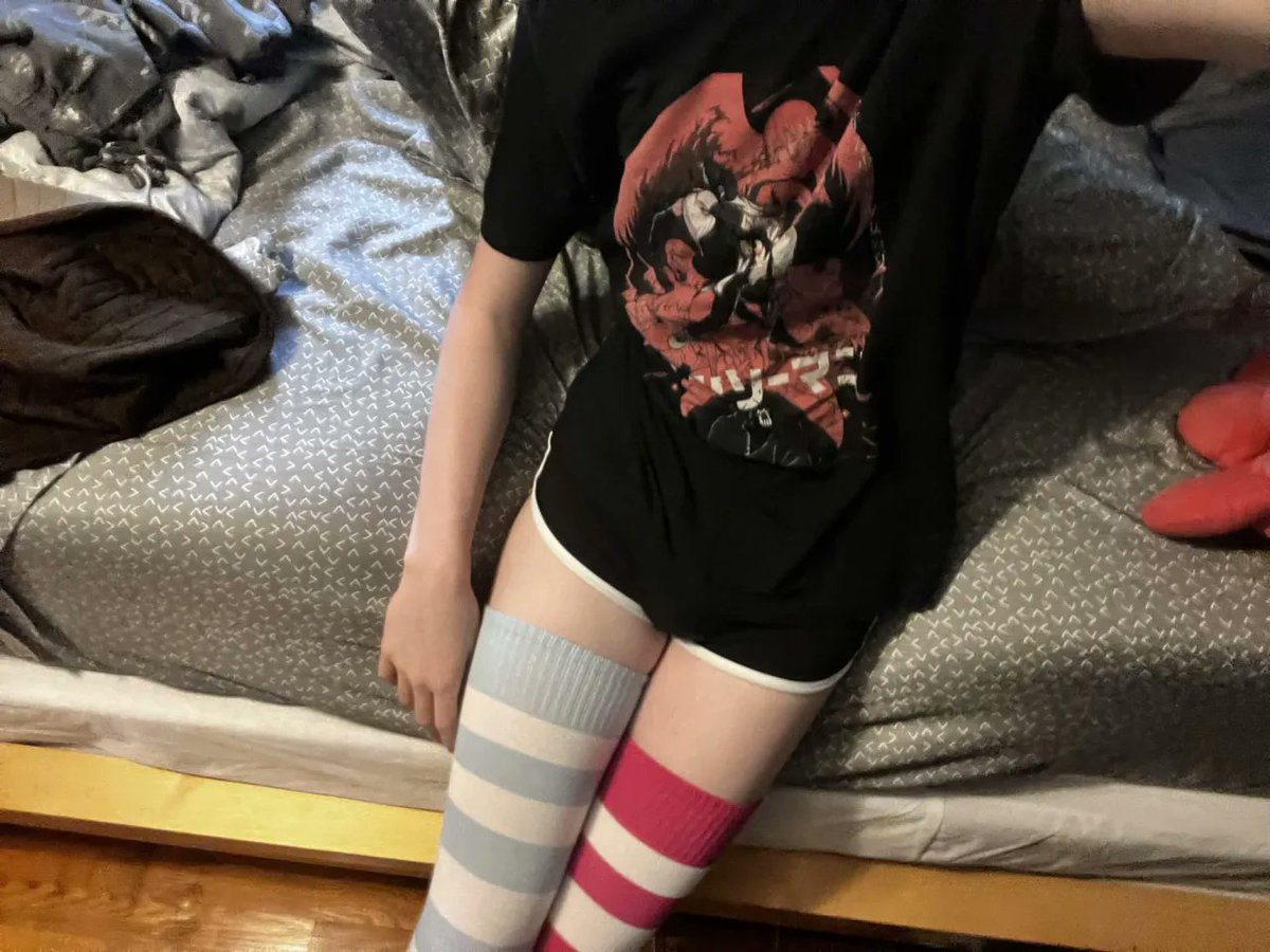 TashaTheSilly's tweet photo. Would you crack?
:3 https://t.co/wrBk2DLPmW