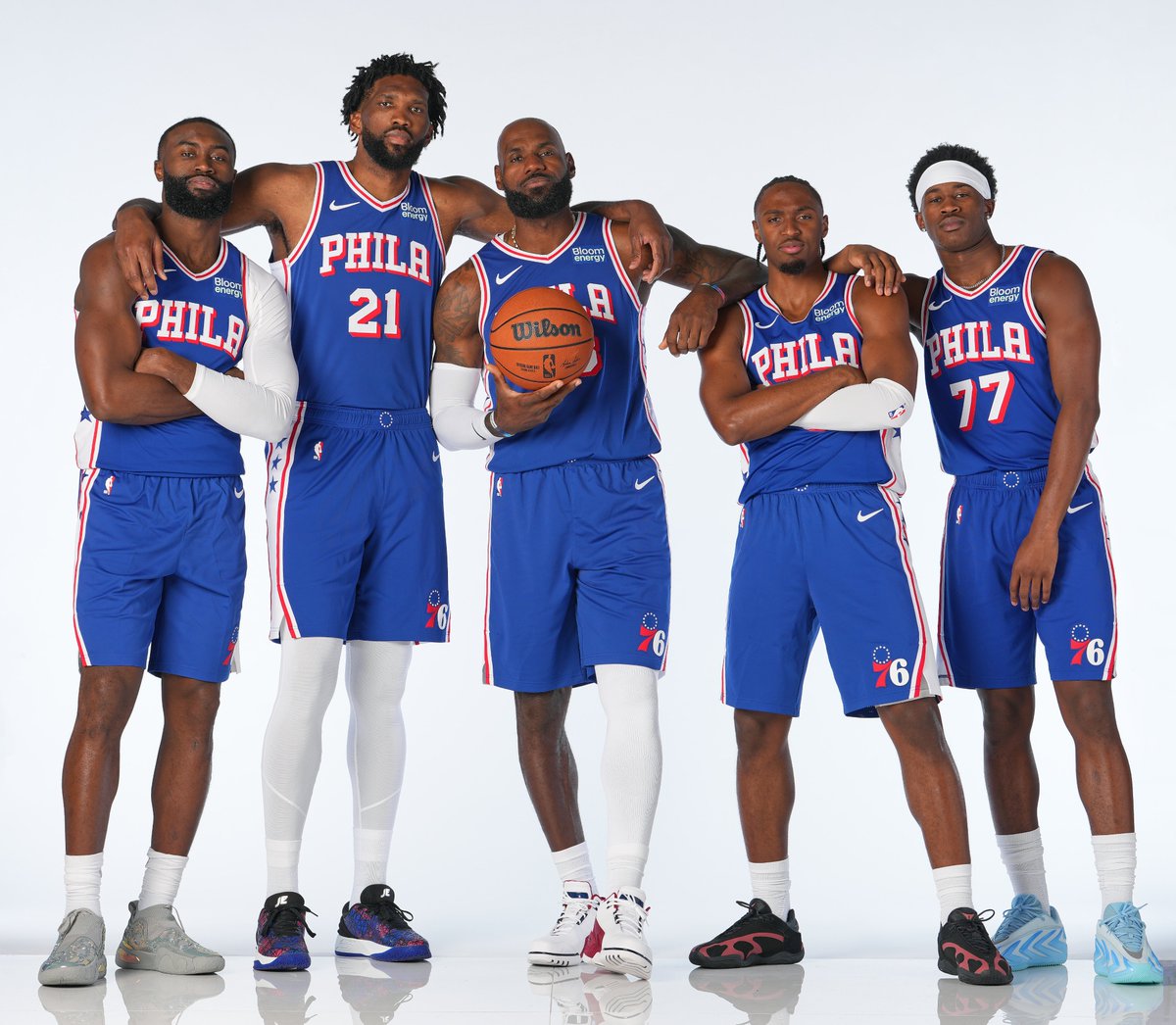 NBA's tweet photo. THE NEW-LOOK 76ERS!

@TyreseMaxey
@vj_edgecombe
@FCHWPO
@KingJames
@JoelEmbiid https://t.co/6E2WAbAoK5