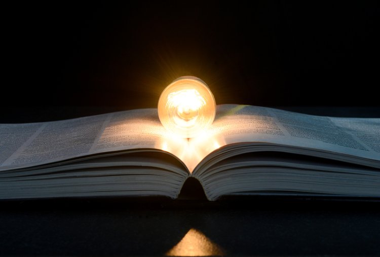 PriscillaBcjas's tweet photo. Descubrí una novela que atrapa desde la primera página: personajes profundos, giros inesperados y una historia que te acompaa mucho después de terminar de leer. No te la pierdas! https://t.co/B9TBLbD2Sm
